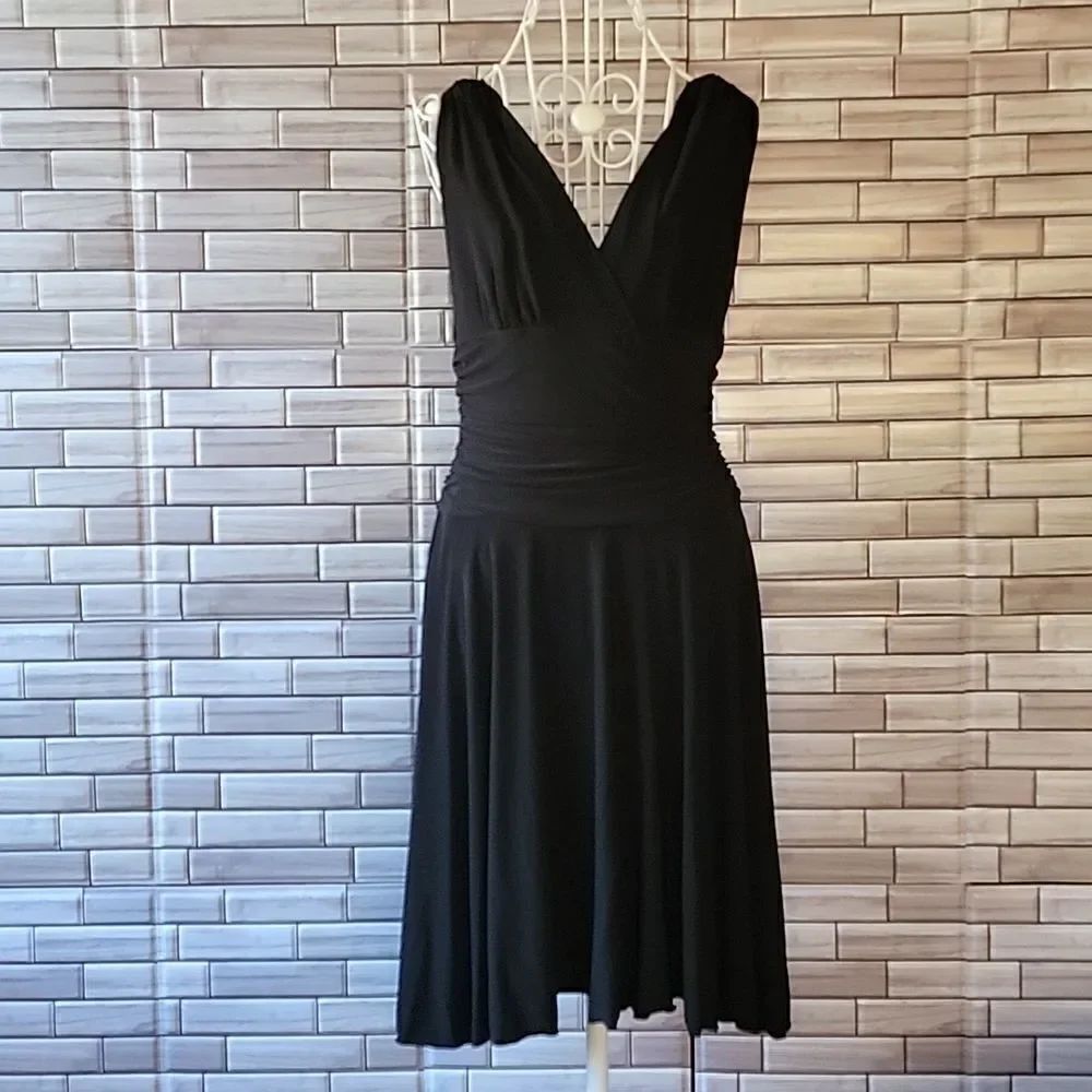 Ariella black midi dress Size XS
